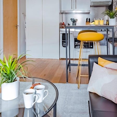 Classic Studio Apartment ケンブリッジ エクステリア 写真