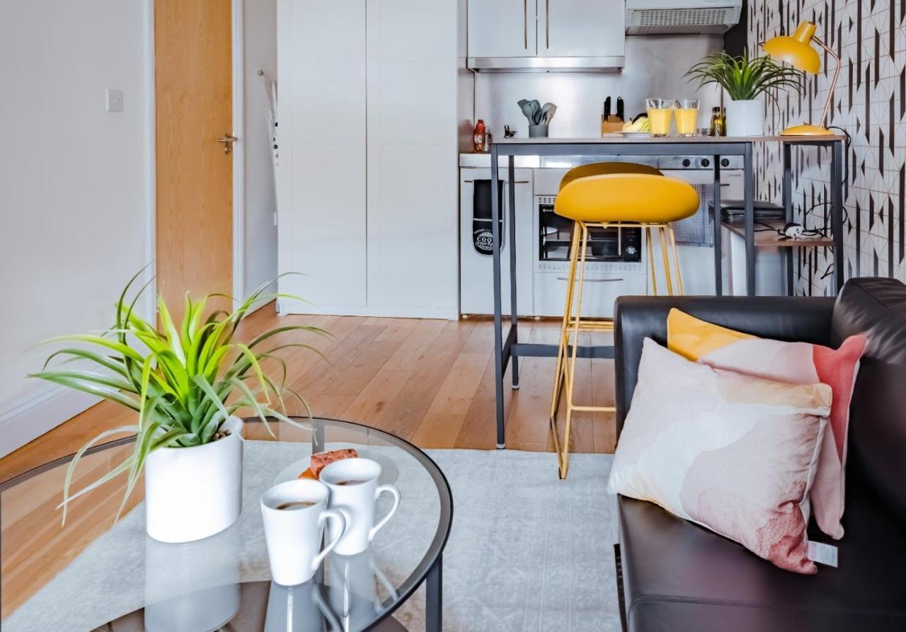 Classic Studio Apartment ケンブリッジ エクステリア 写真